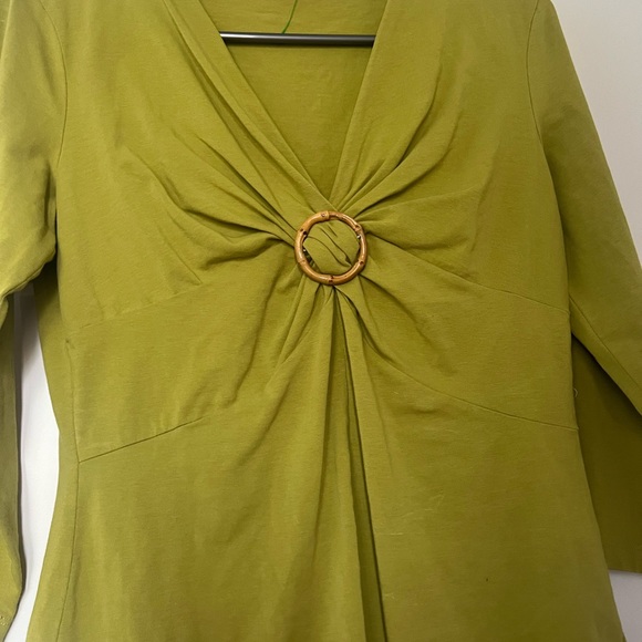 Anne Klein sport top bamboo wooden oring Rutched Vneck green soft buttery soft - Picture 4 of 6